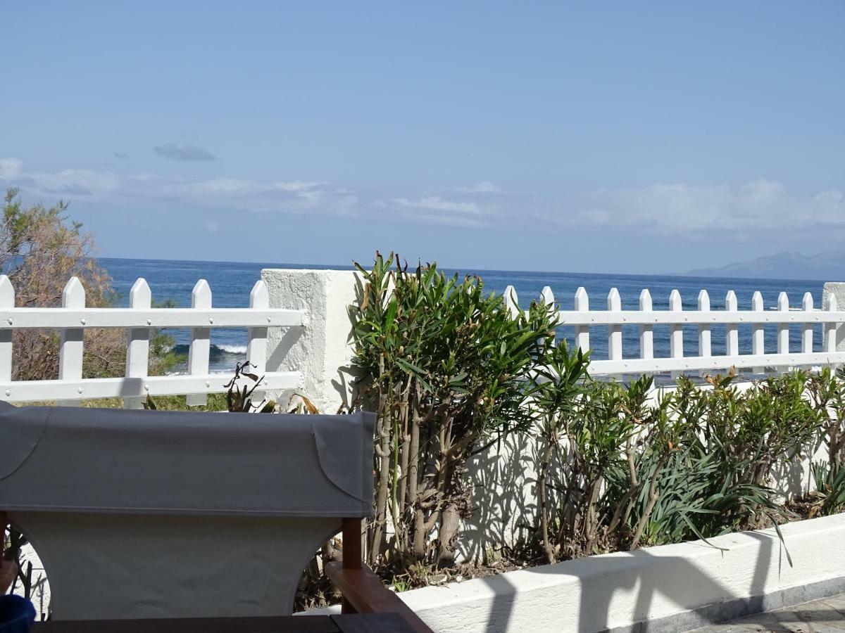Nama Beach House Monolithos  Ngoại thất bức ảnh